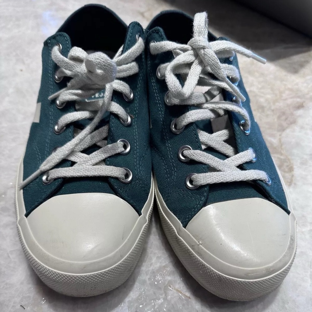 VEJA green sneakers. Almost new